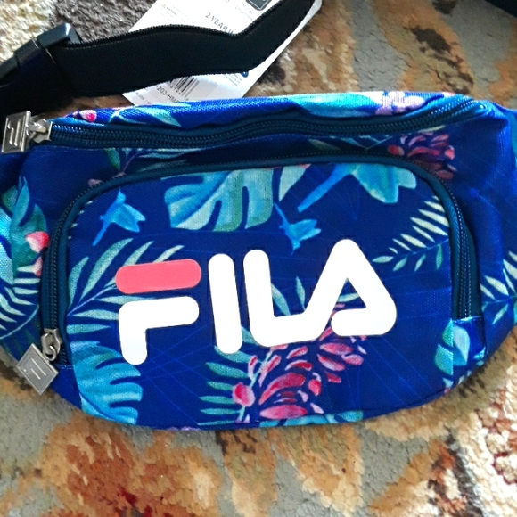 6x*Host Pick*FILA fanny pack - Picture 2 of 16